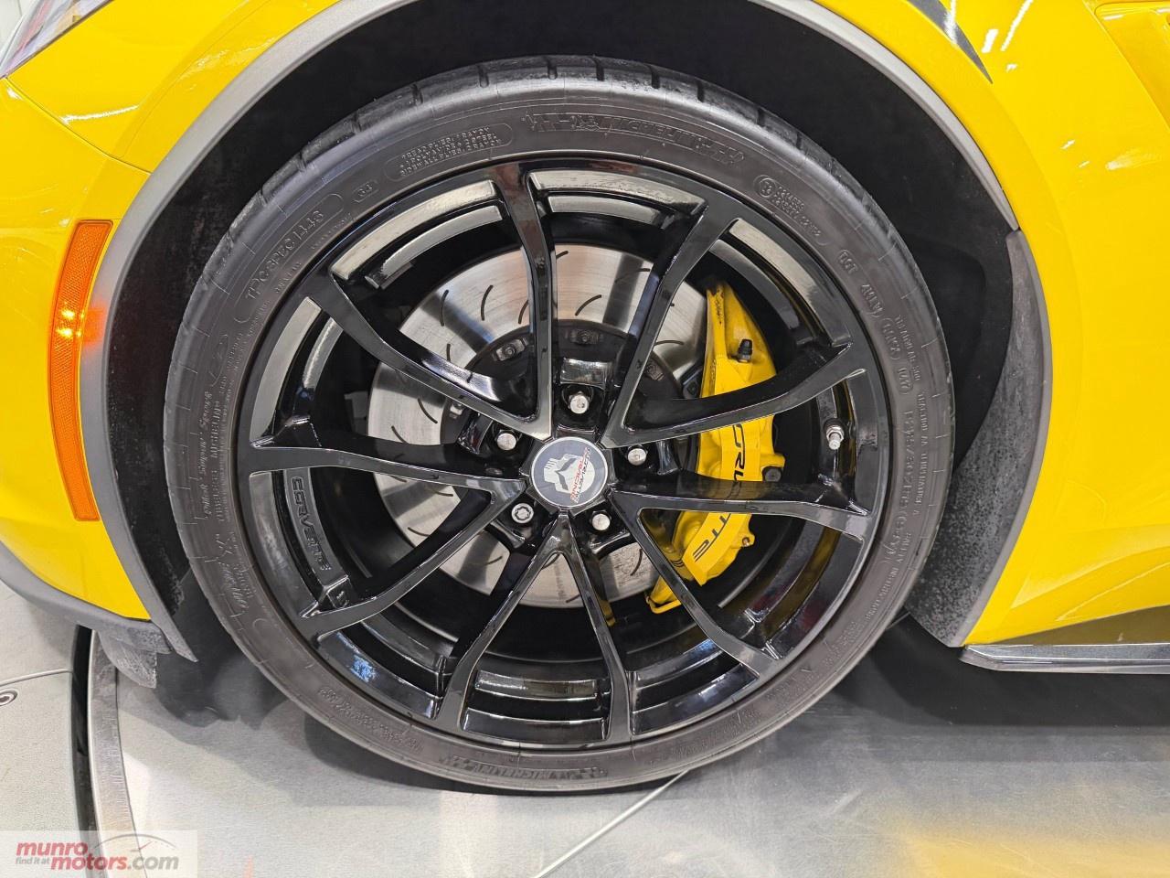 2017 Chevrolet Corvette Grand Sport Coupe 2LT Photo