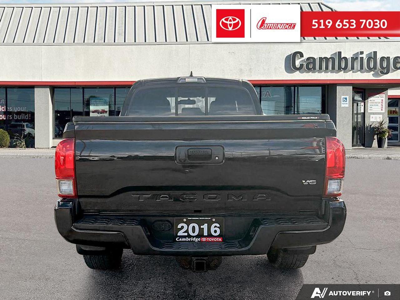 2016 Toyota Tacoma SR5 Photo