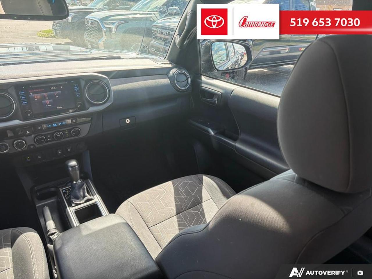2016 Toyota Tacoma SR5 Photo