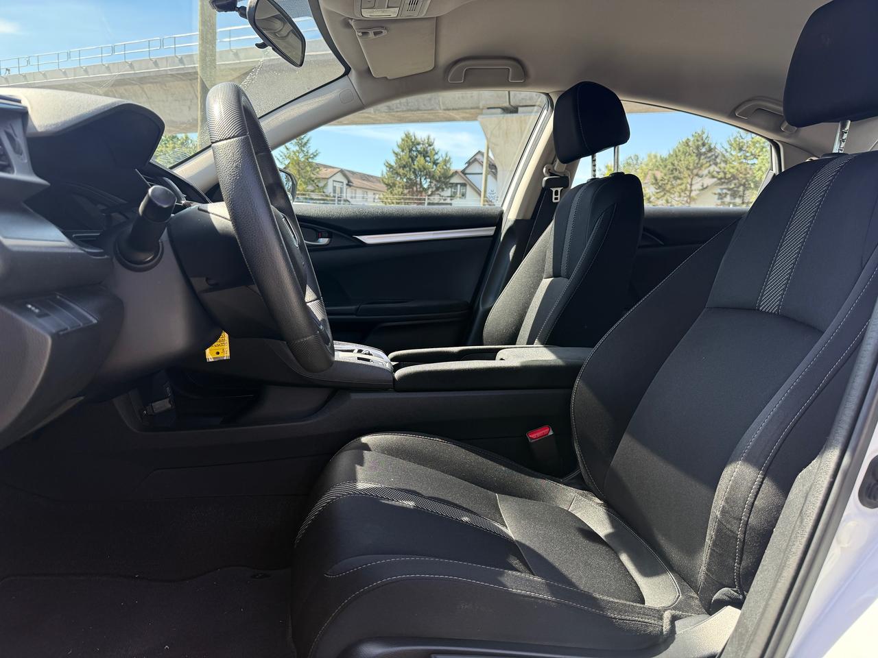 2016 Honda Civic FINANCING AVAILABLE Photo9