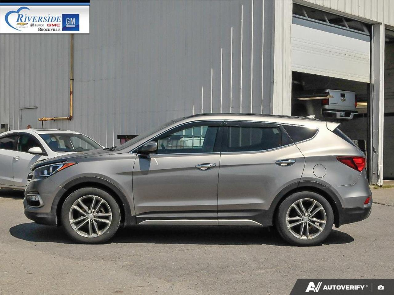 2018 Hyundai Santa Fe Sport 2.0T SE Photo