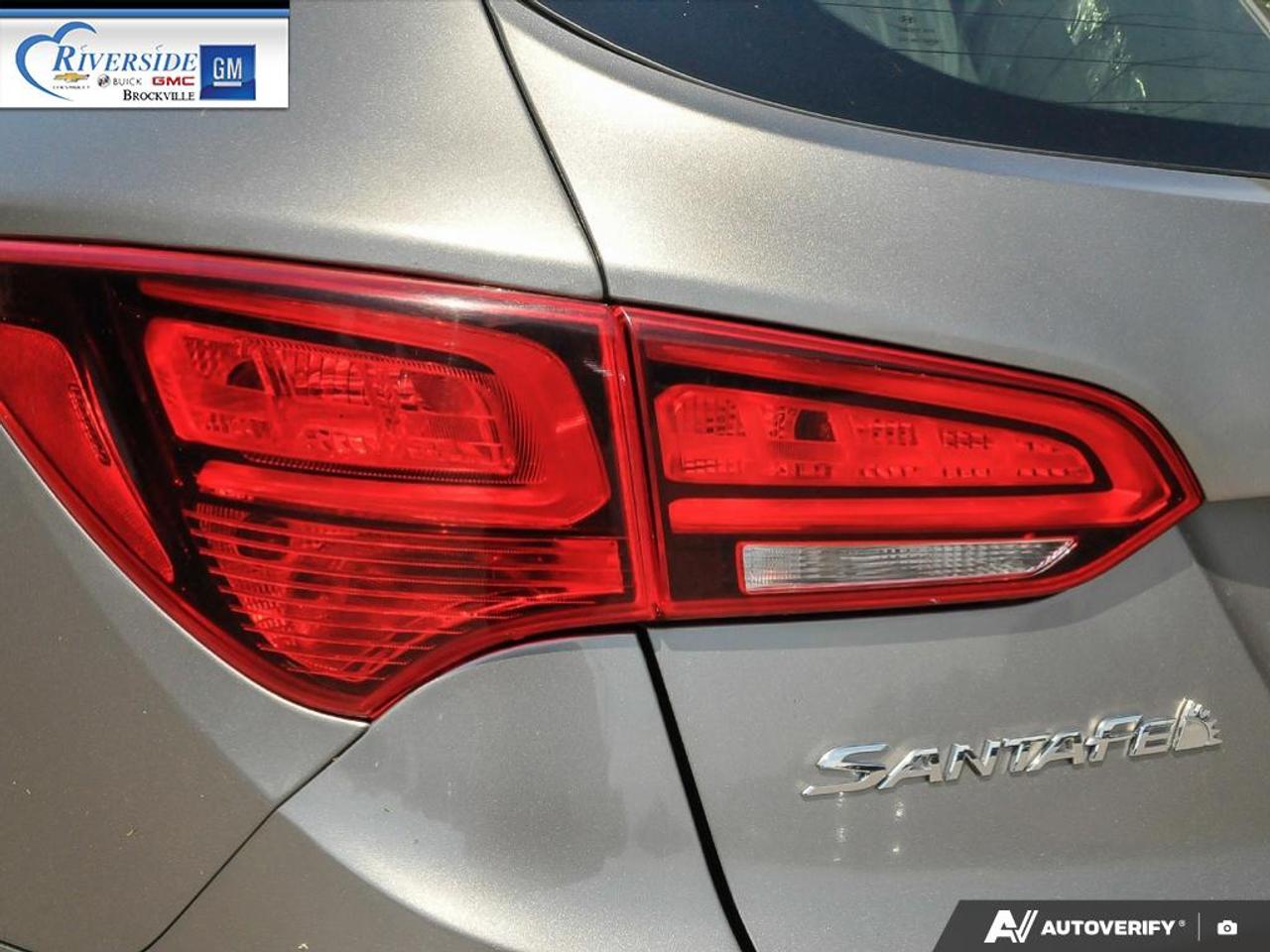 2018 Hyundai Santa Fe Sport 2.0T SE Photo
