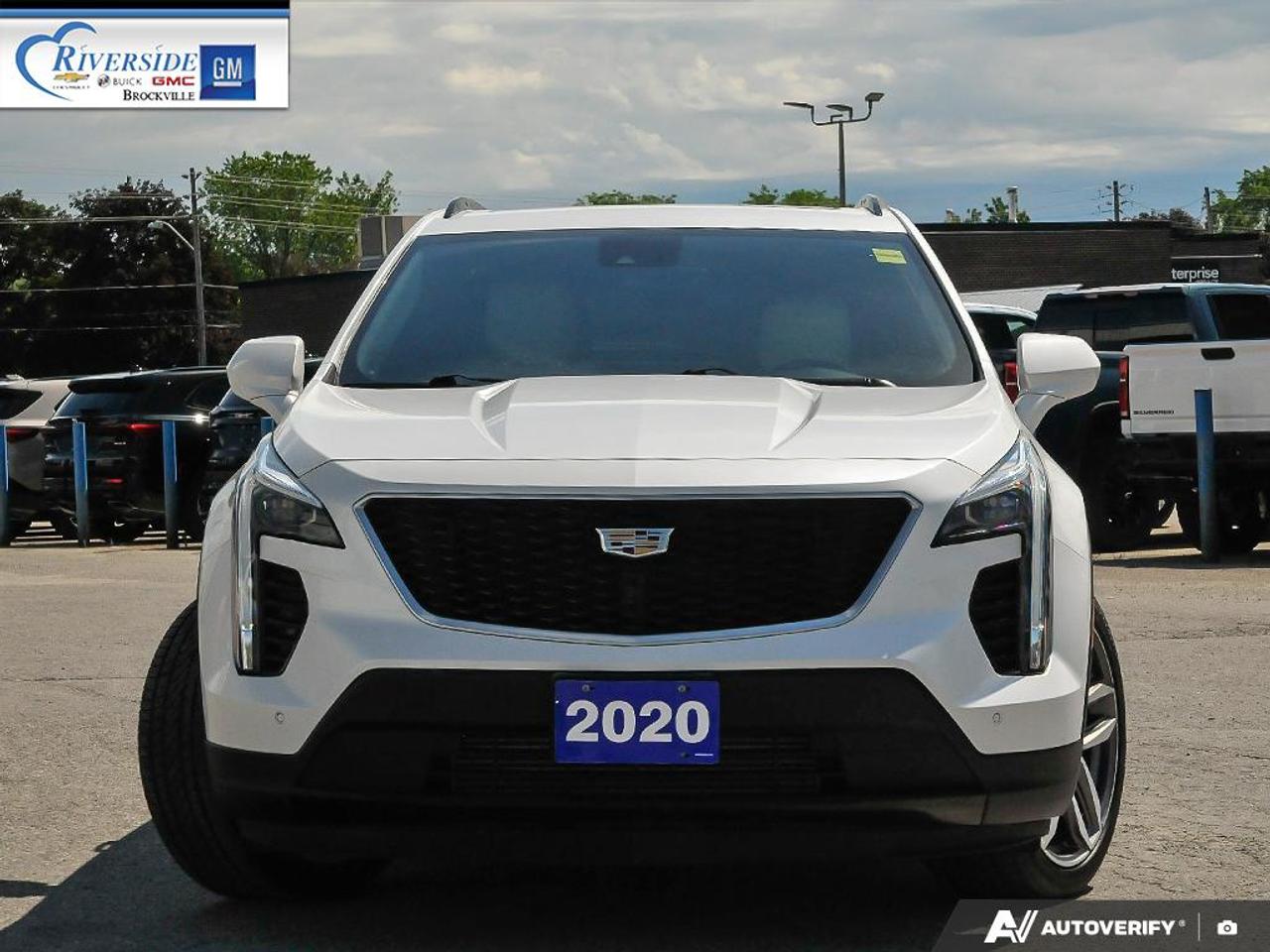 2020 Cadillac XT4 Sport Photo