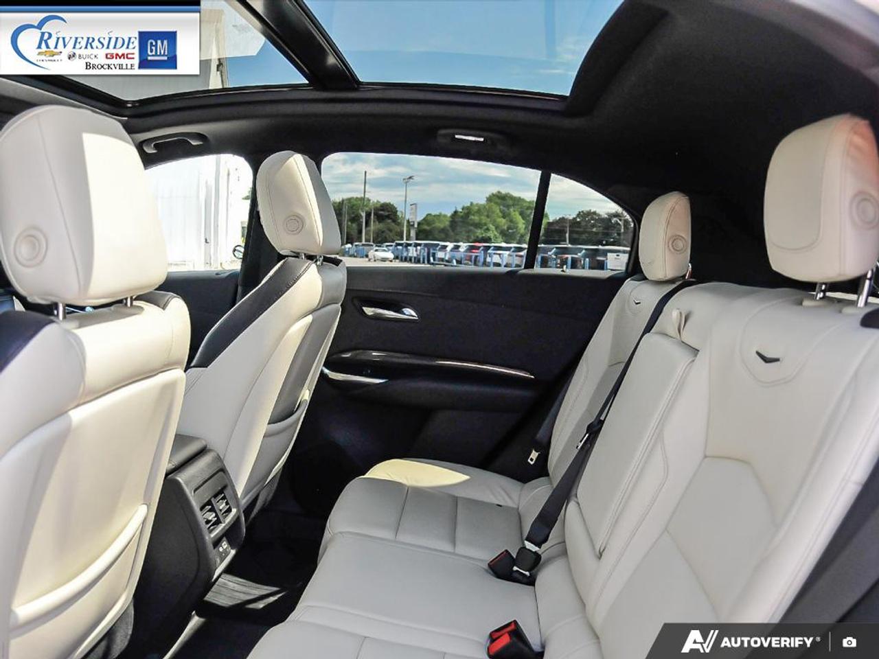 2020 Cadillac XT4 Sport Photo