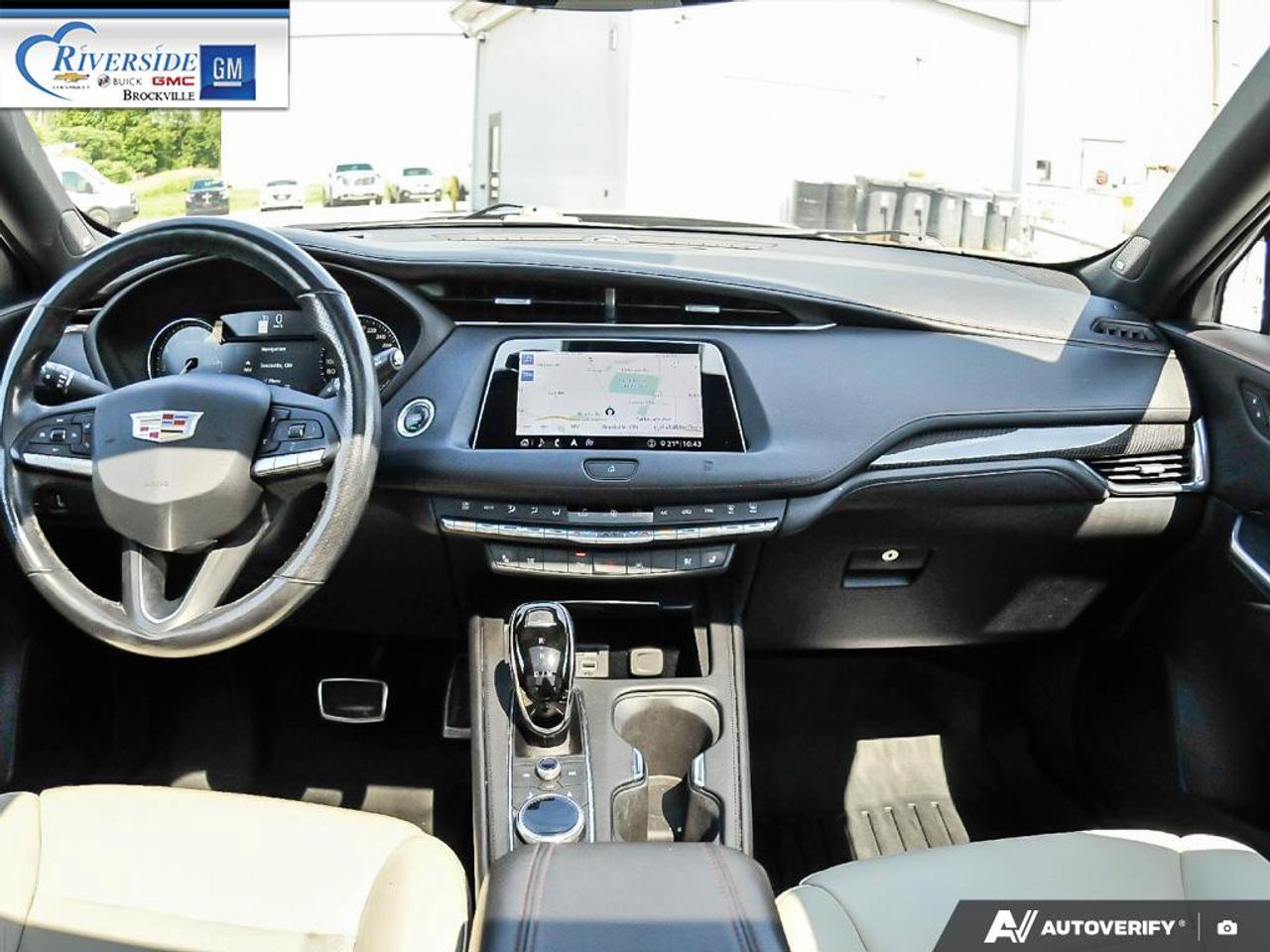 2020 Cadillac XT4 Sport Photo