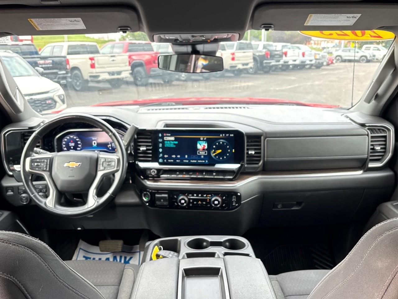 2025 Chevrolet Silverado 1500 LT Used 6 Passenger Crew Cab V8 4X4 Truck with Heated Font Outboard Seats, Heated Steering Wheel and a 13.4 Diagonal Touchscreen Radio with Wireless Apple CarPlay/Android Auto Photo