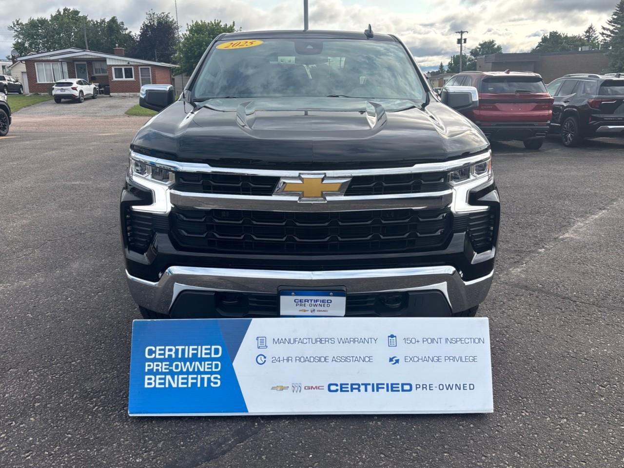 <p>2025 Chevrolet Silverado LT Crew Cab 4WD - Previous Daily Rental</p>