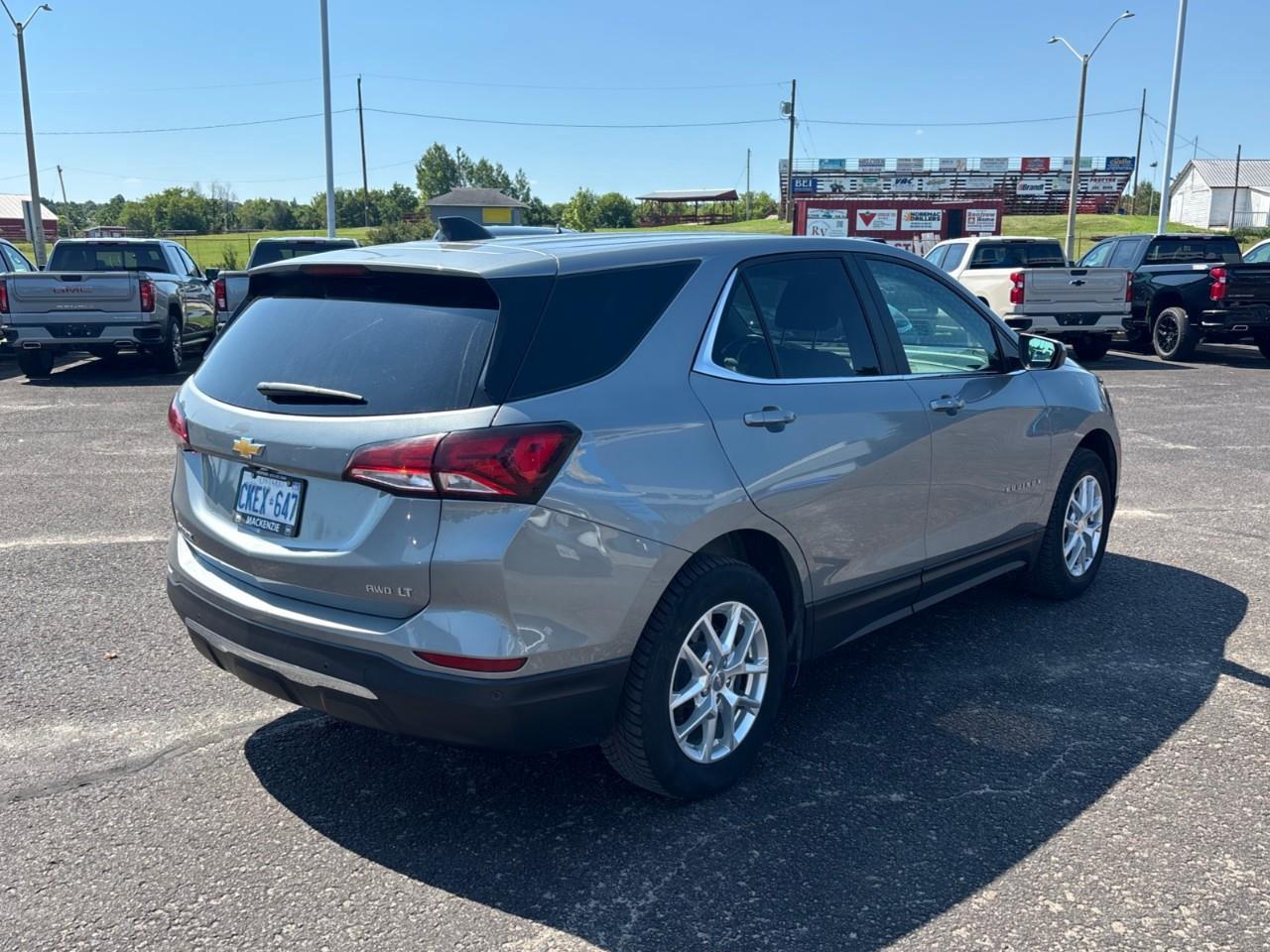 2024 Chevrolet Equinox LT Used 2024 5 Passenger AWD SUV with 8-Way Power Drivers Seat, Heated Front Seats, Power Liftgate, Remote Vehicle Start and a 7 Diagonal Touchscreen Radio with Wireless Apple CarPlay and Wireless Androi Photo3