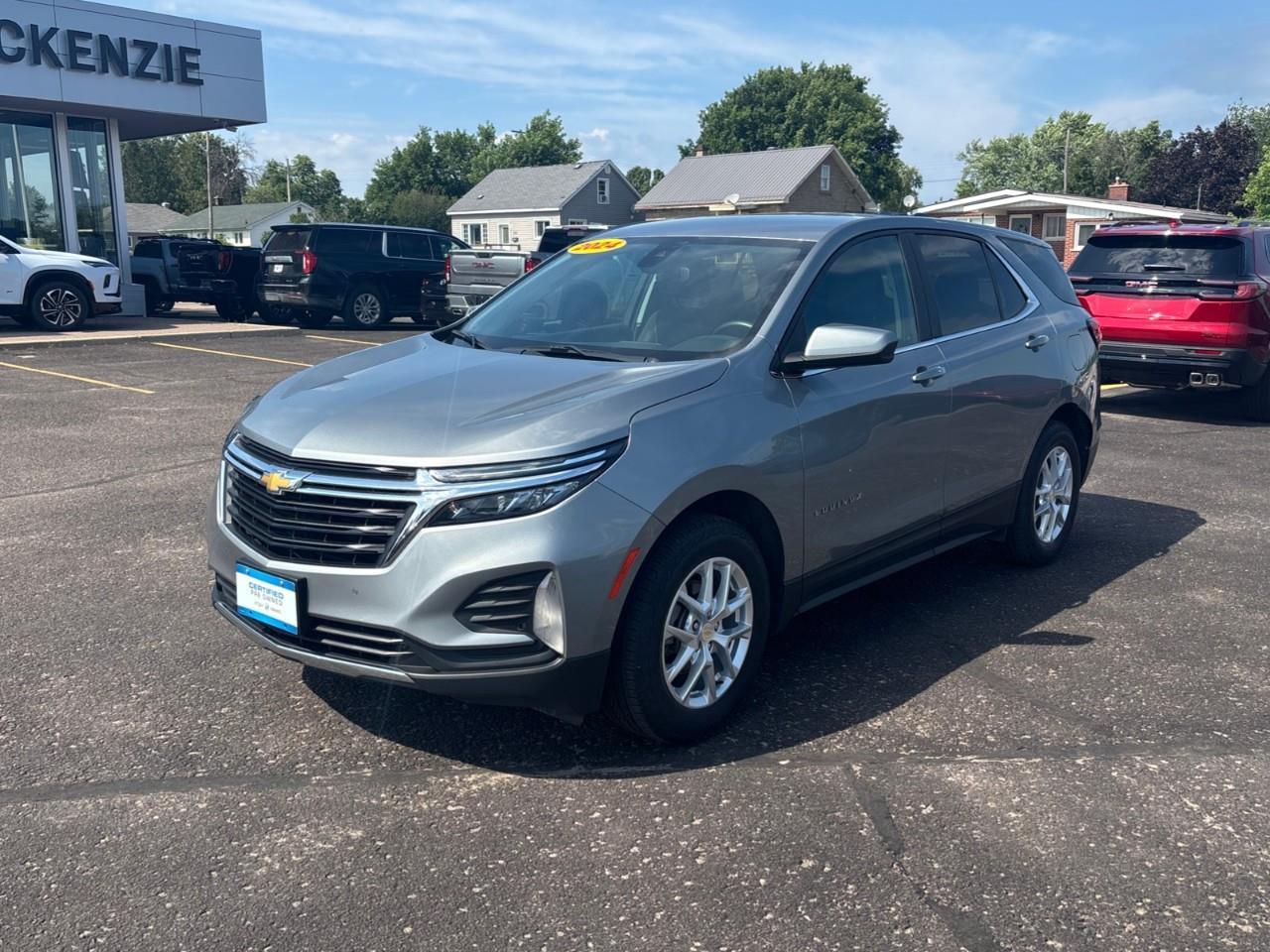 2024 Chevrolet Equinox LT Used 2024 5 Passenger AWD SUV with Heated Front Seats, Power Drivers Seat, Power Rear Liftgate and a 7 Diagonal Touchscreen Radio with Wireless Apple CarPlay/Android Auto Photo4