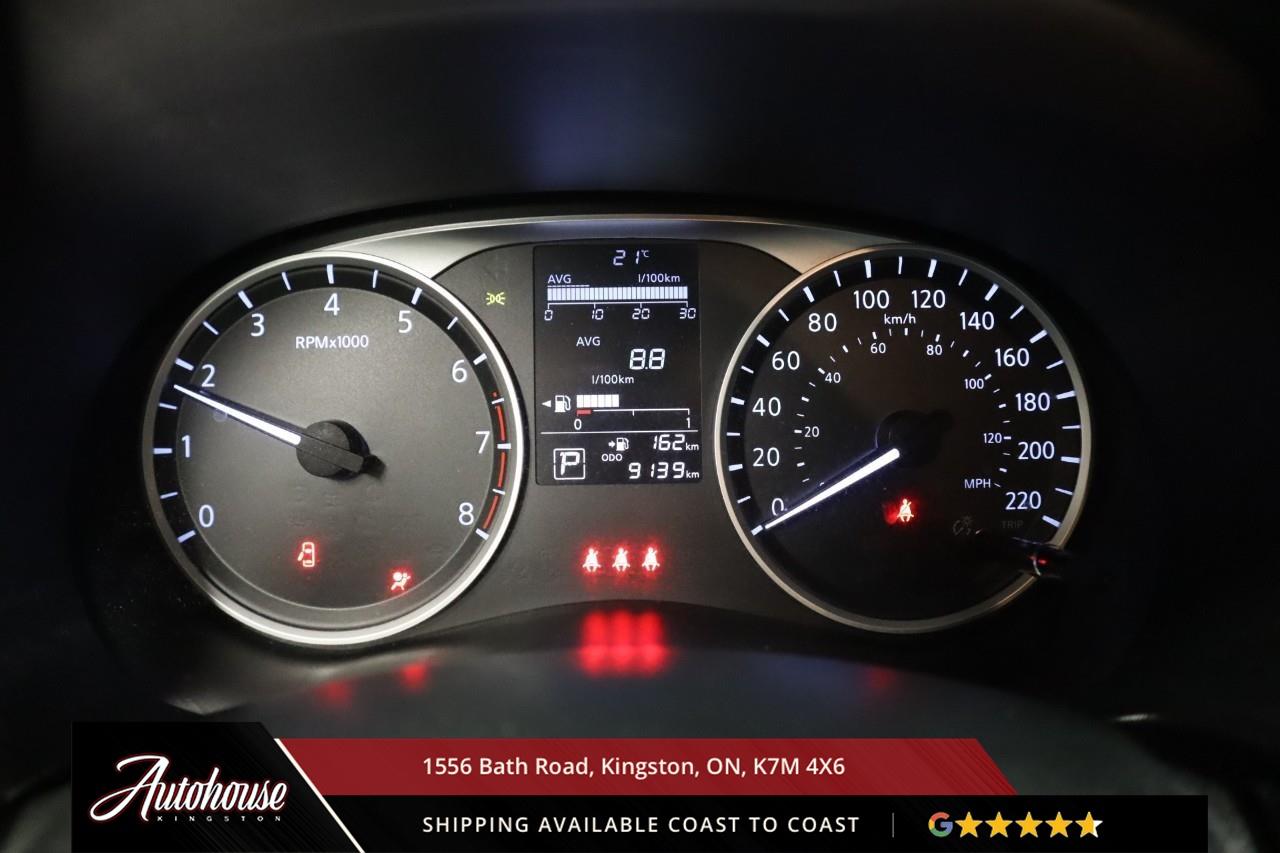 2024 Nissan Kicks S ONLY 9,100KM !!! Photo