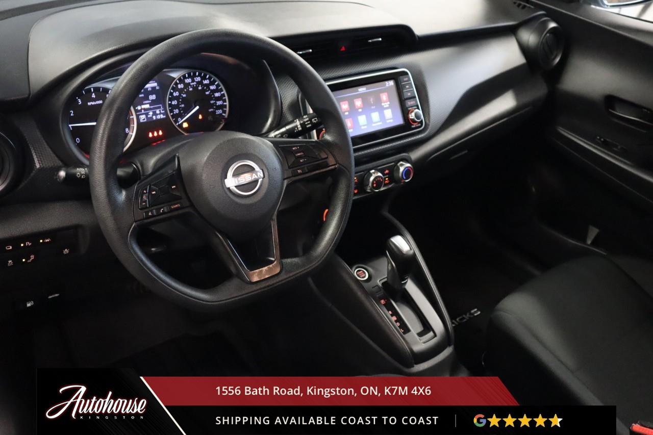 2024 Nissan Kicks S ONLY 9,100KM !!! Photo