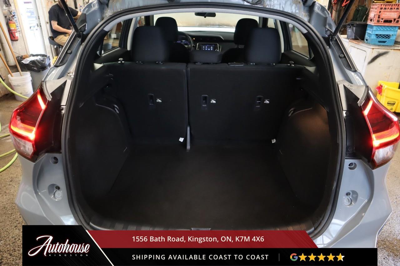 2024 Nissan Kicks S ONLY 9,100KM !!! Photo