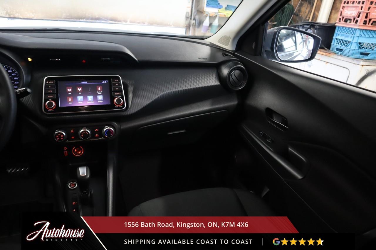 2024 Nissan Kicks S ONLY 9,100KM !!! Photo