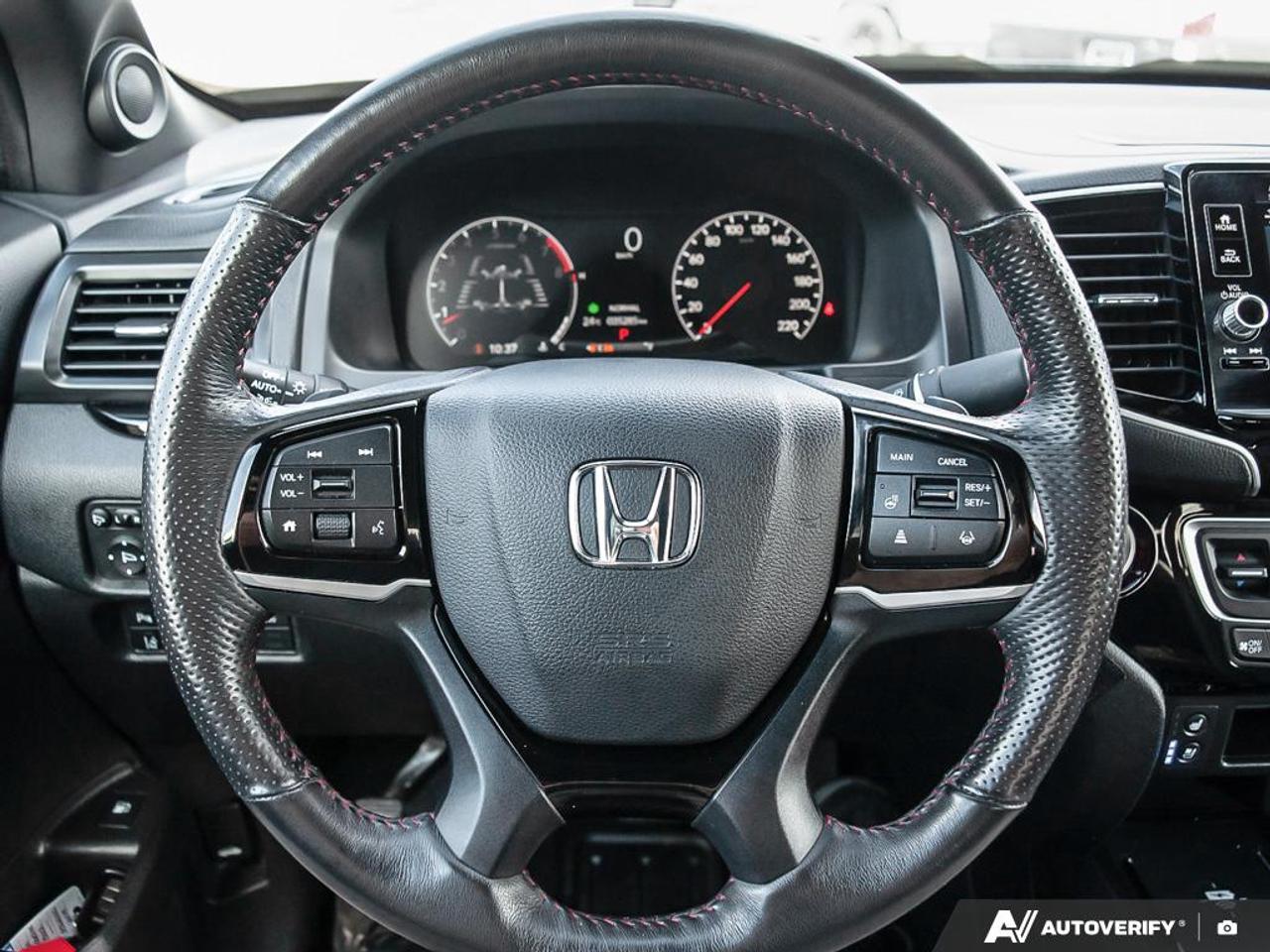 2025 Honda Ridgeline Black Edition Photo