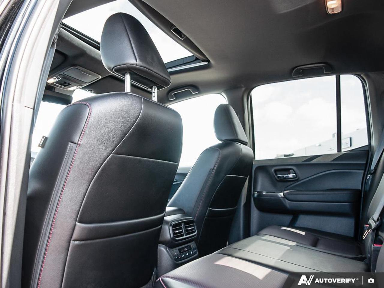 2025 Honda Ridgeline Black Edition Photo