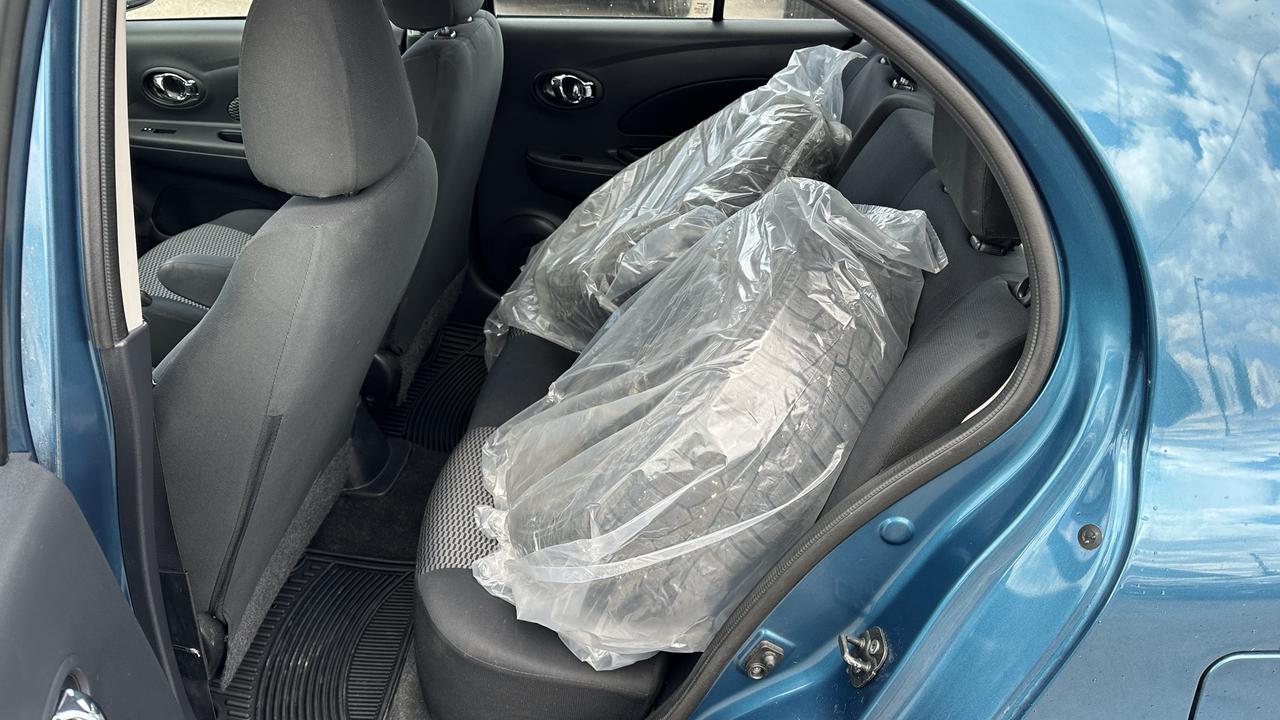 2015 Nissan Micra S Photo