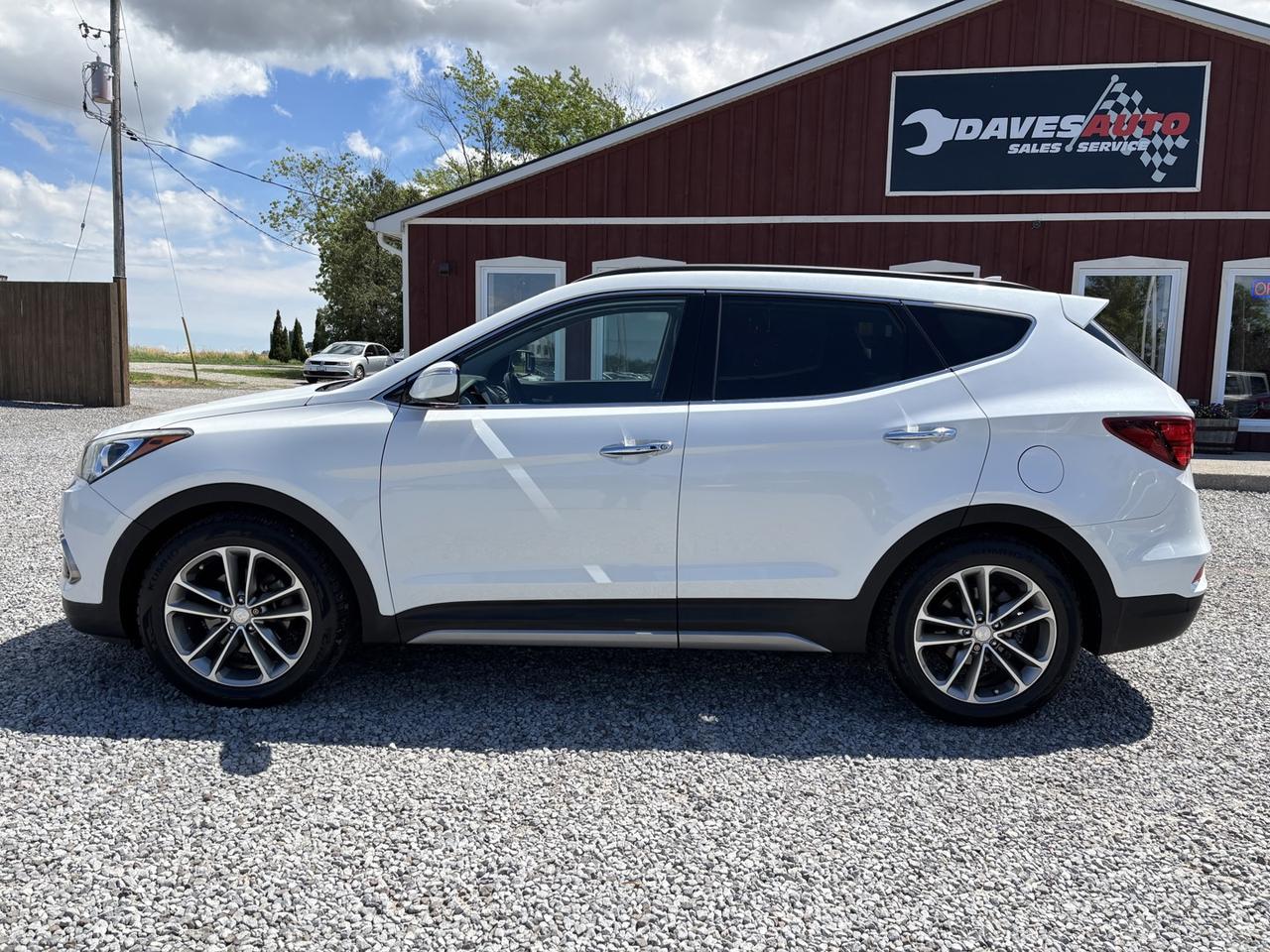 2017 Hyundai Santa Fe Sport 2.0T Ultimate AWD Photo