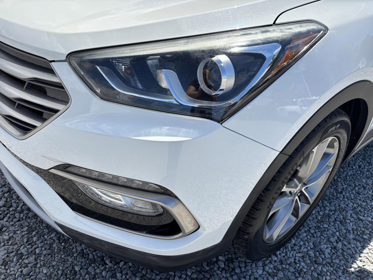 2017 Hyundai Santa Fe Sport 2.0T Ultimate AWD Photo