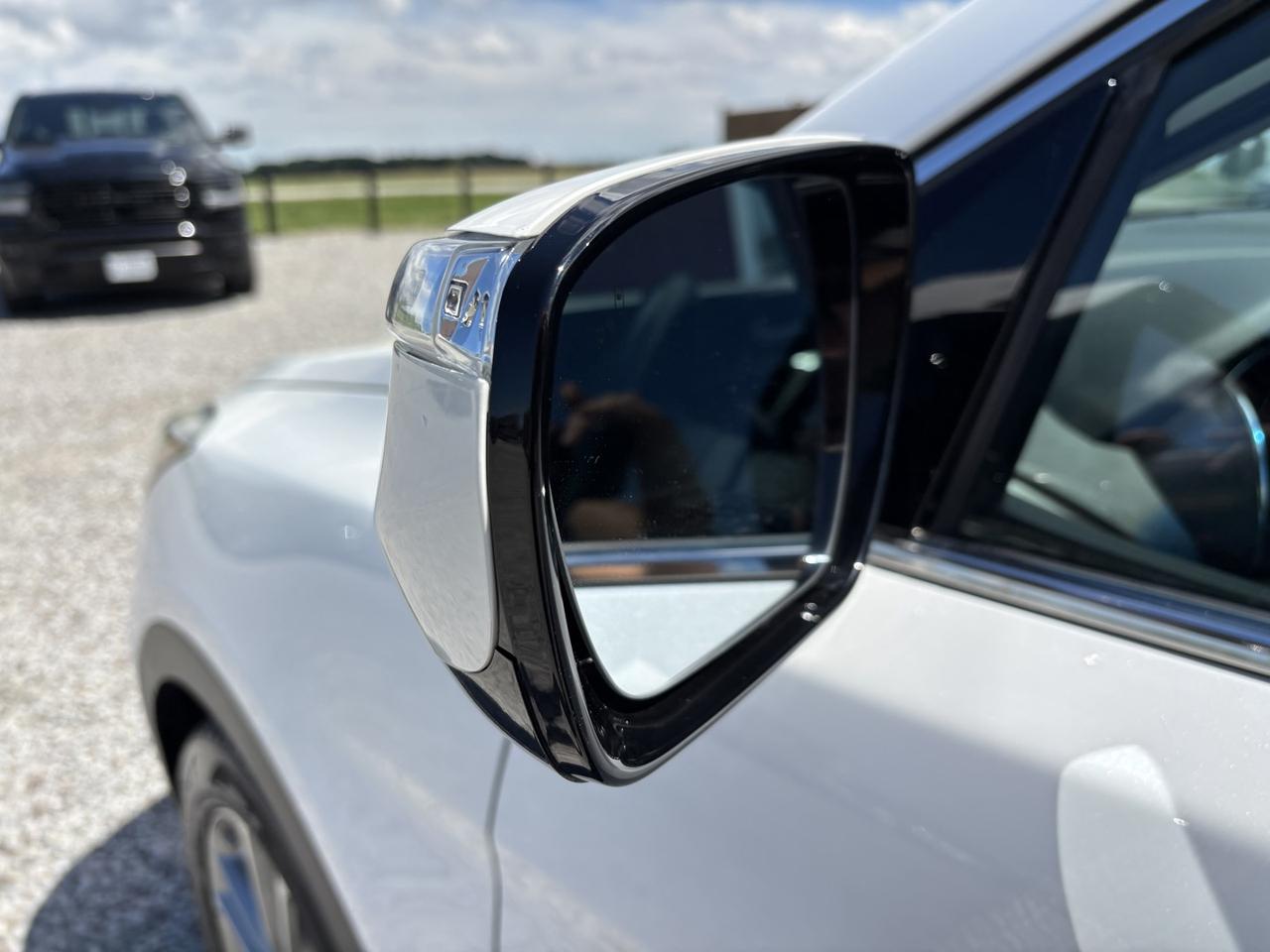 2017 Hyundai Santa Fe Sport 2.0T Ultimate AWD Photo