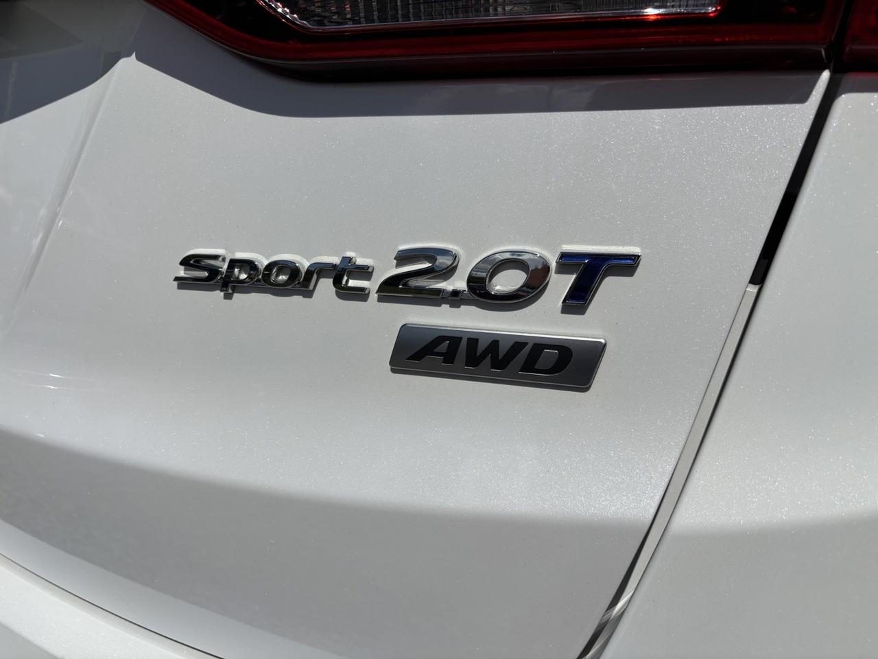2017 Hyundai Santa Fe Sport 2.0T Ultimate AWD Photo