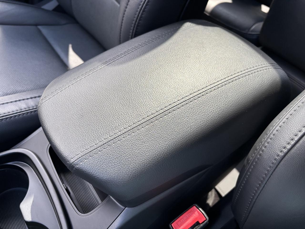2017 Hyundai Santa Fe Sport 2.0T Ultimate AWD Photo