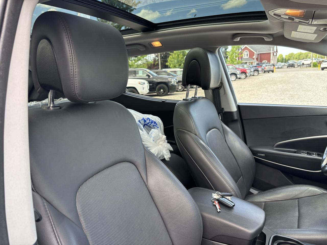 2017 Hyundai Santa Fe Sport 2.0T Ultimate AWD Photo