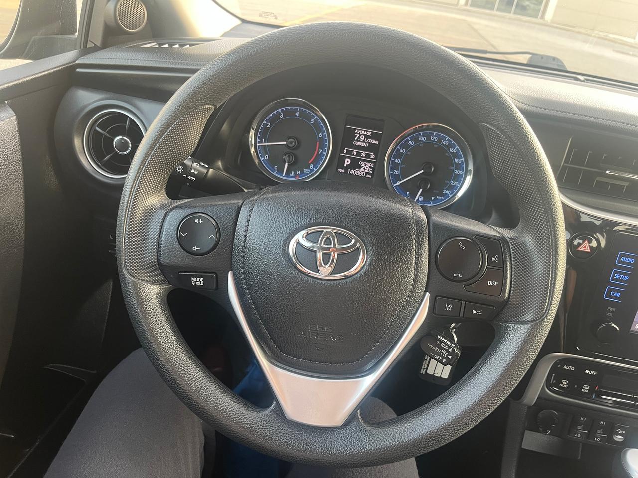 2017 Toyota Corolla 4dr Sdn CVT LE Photo