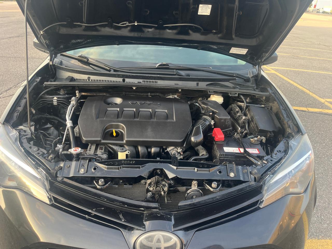2017 Toyota Corolla 4dr Sdn CVT LE Photo