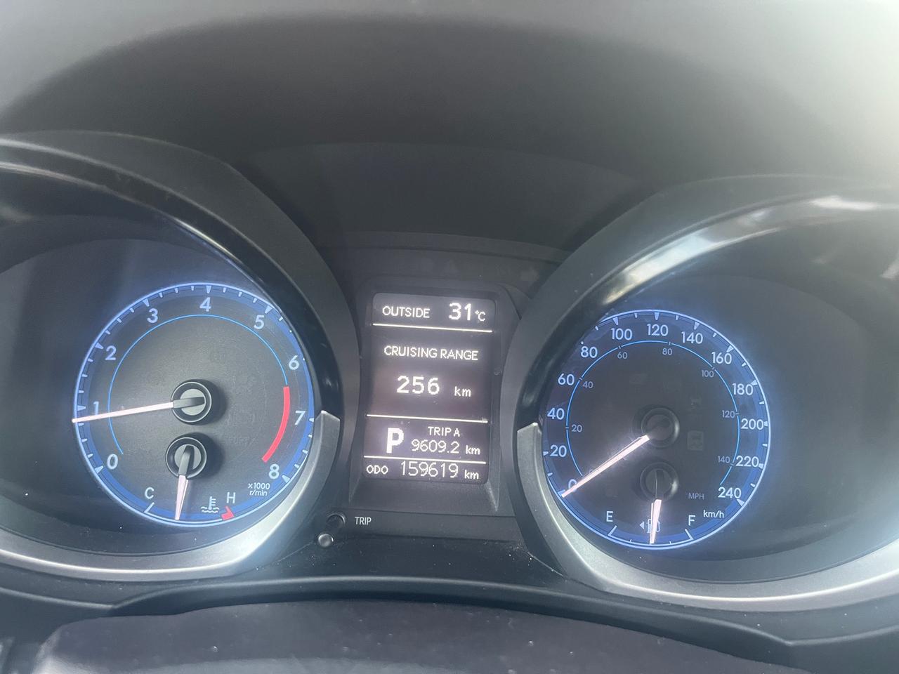 2015 Toyota Corolla 4dr Sdn CVT S Photo