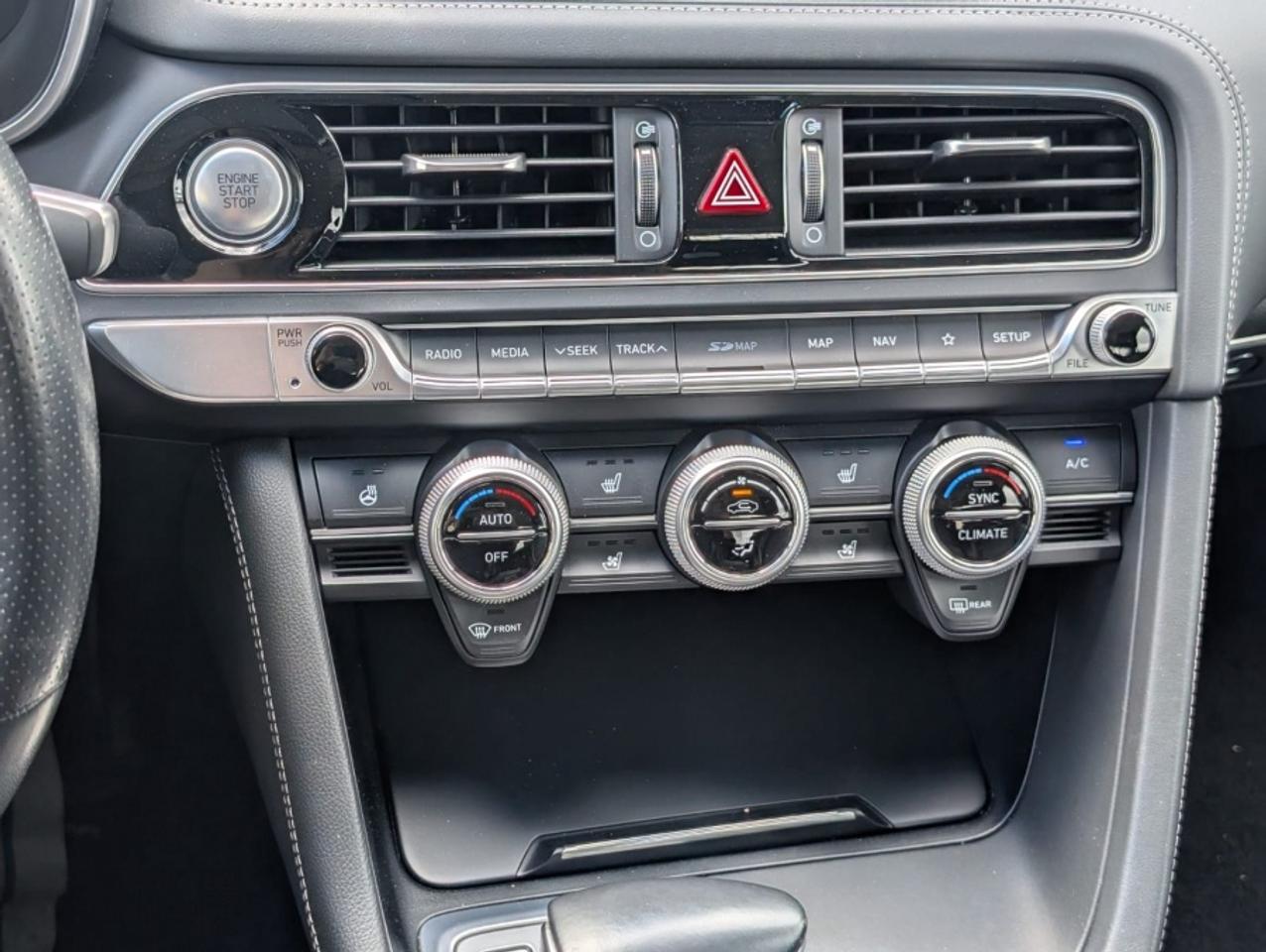 2019 Genesis G70 2.0T ELITE * NAVI * SUNROOF * BLIND SPOT - Photo #17