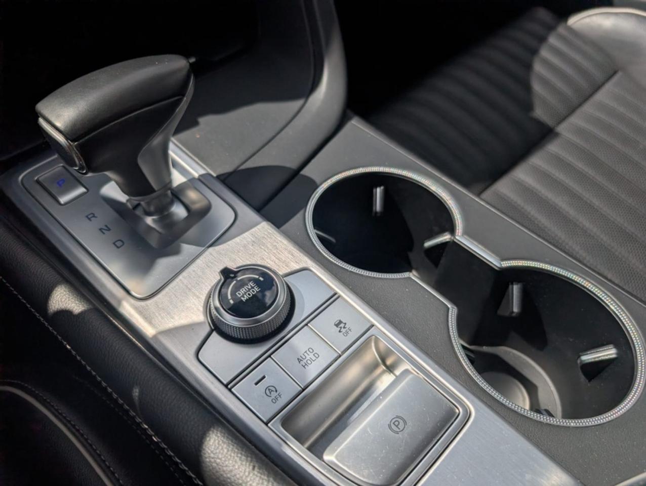 2019 Genesis G70 2.0T ELITE * NAVI * SUNROOF * BLIND SPOT - Photo #18