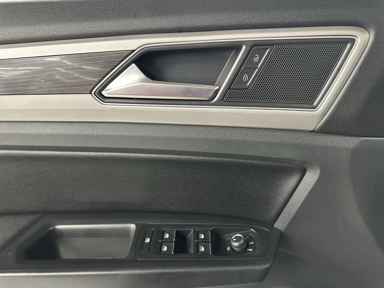 2018 Volkswagen Atlas Highline 3.6 FSI 4MOTION Photo16