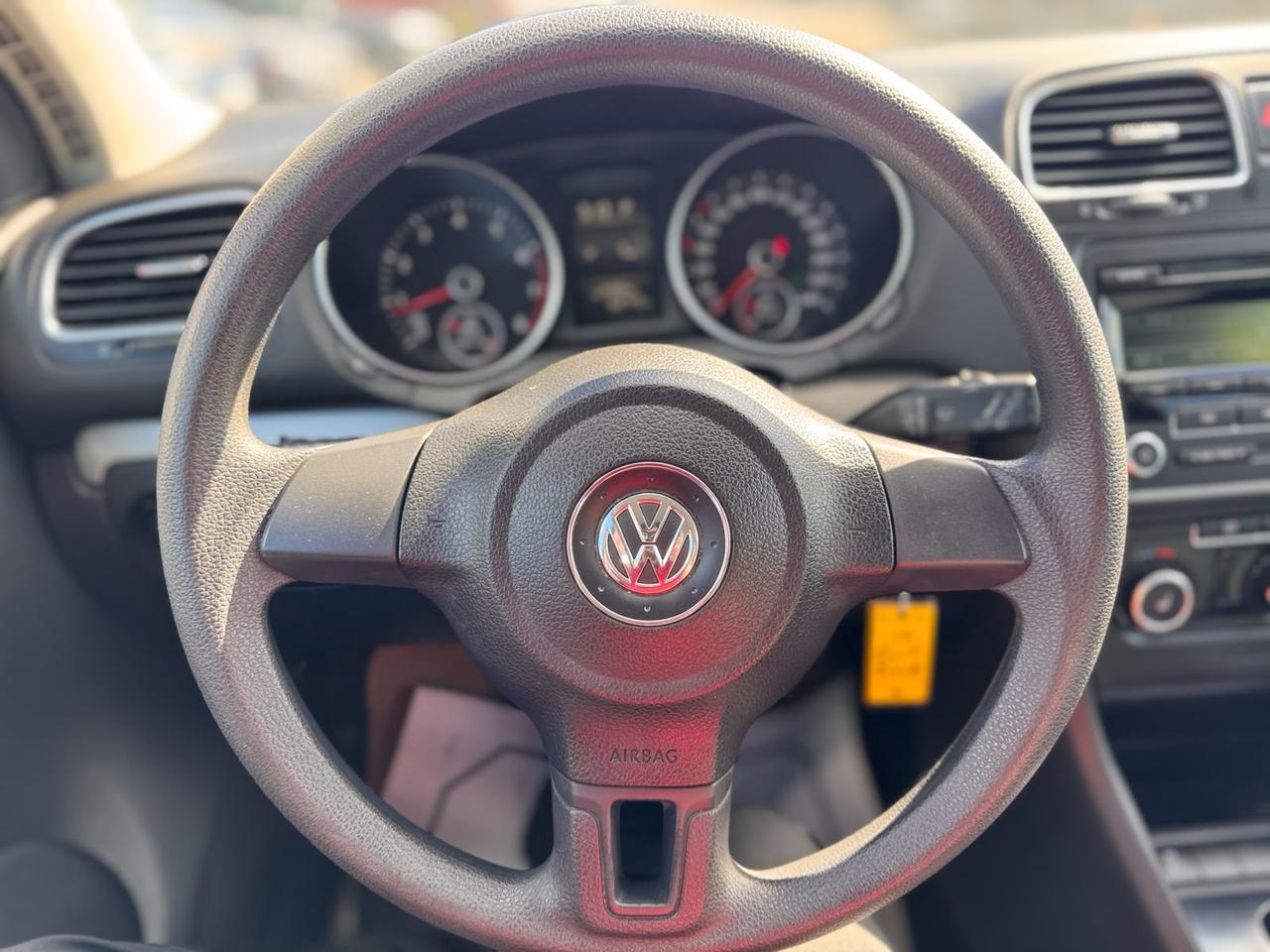 2012 Volkswagen Golf AUTO ONE OWNER SAFETY 2.5L ENG NEW TIRES & BRAKES Photo