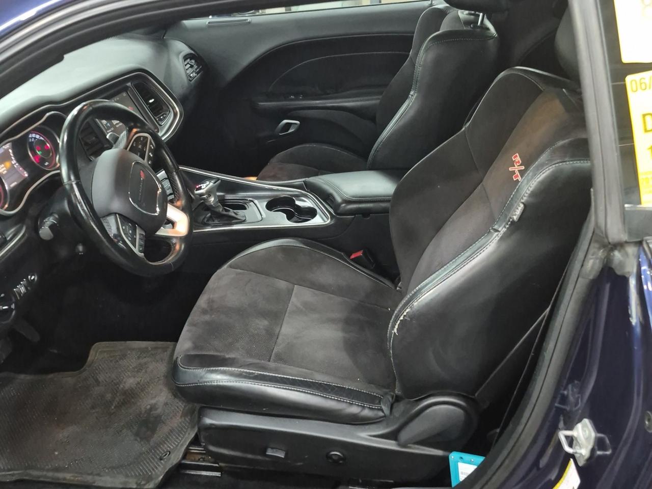 2015 Dodge Challenger R/T COUPE | NAVI | SUNROOF | BSM | COOLED SEATS Photo2