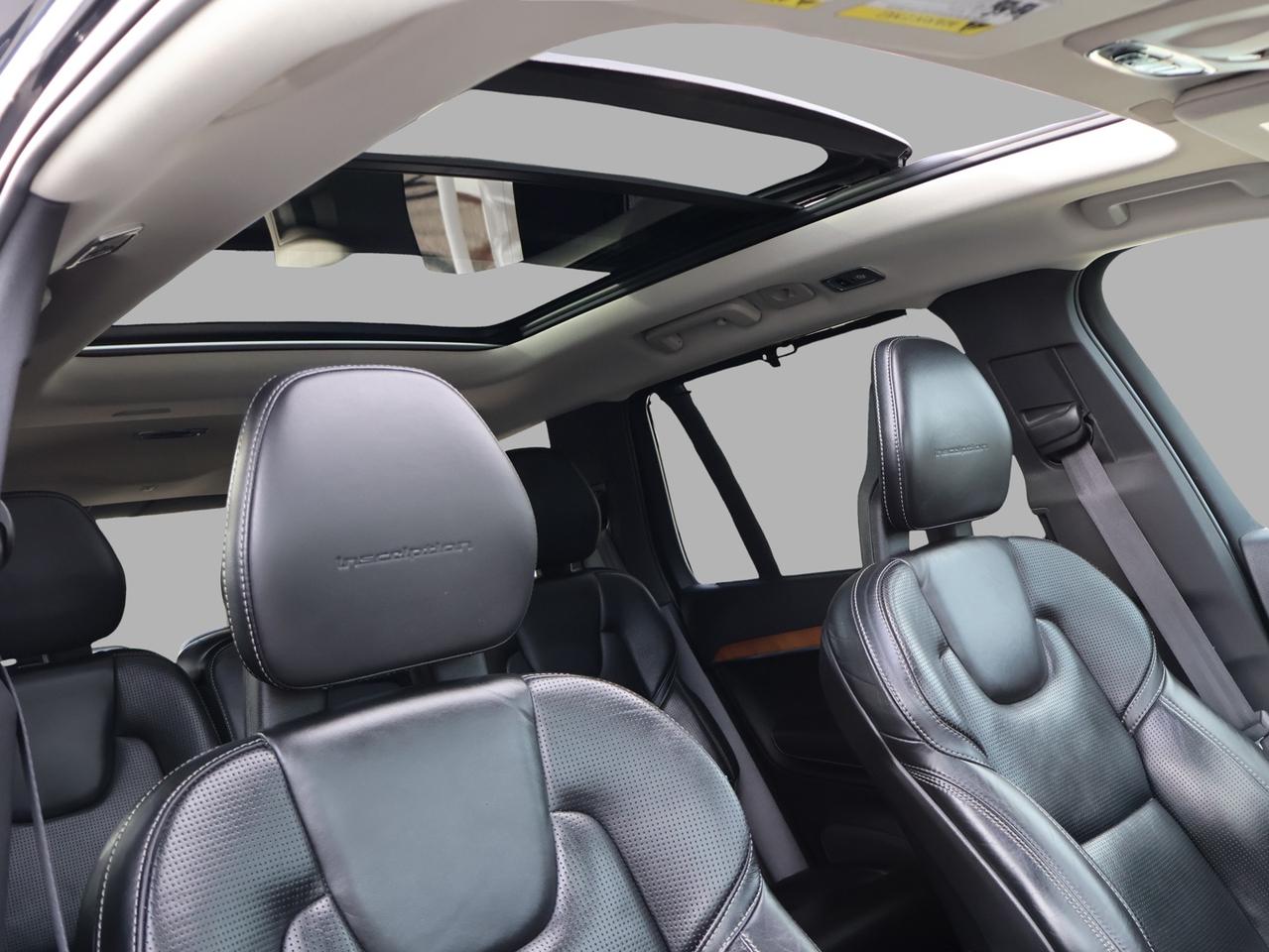 2018 Volvo XC90 T6 INSCRIPTION AWD *7 SEATS*2nd WINTER* 360  CAMERA NAV BLUETOOTH LEATHER HEATED SEATS PANO ROOF CRUISE ALLOYS Photo