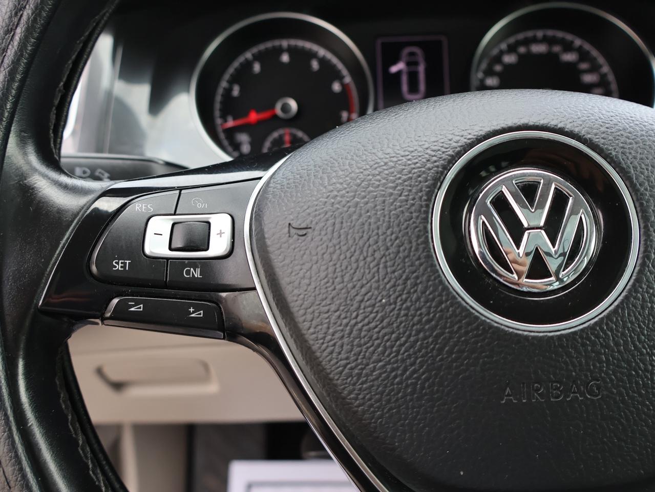 2018 Volkswagen Golf Sportwagen TSI S CERTIFIED *V.W MAINATAIN* CAMERA BLUETOOTH LEATHER HEATED SEATS PANO ROOF CRUISE ALLOYS Photo