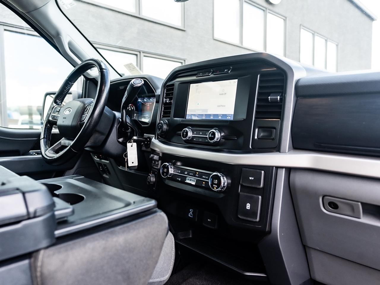 2021 Ford F-150 XLT Photo16