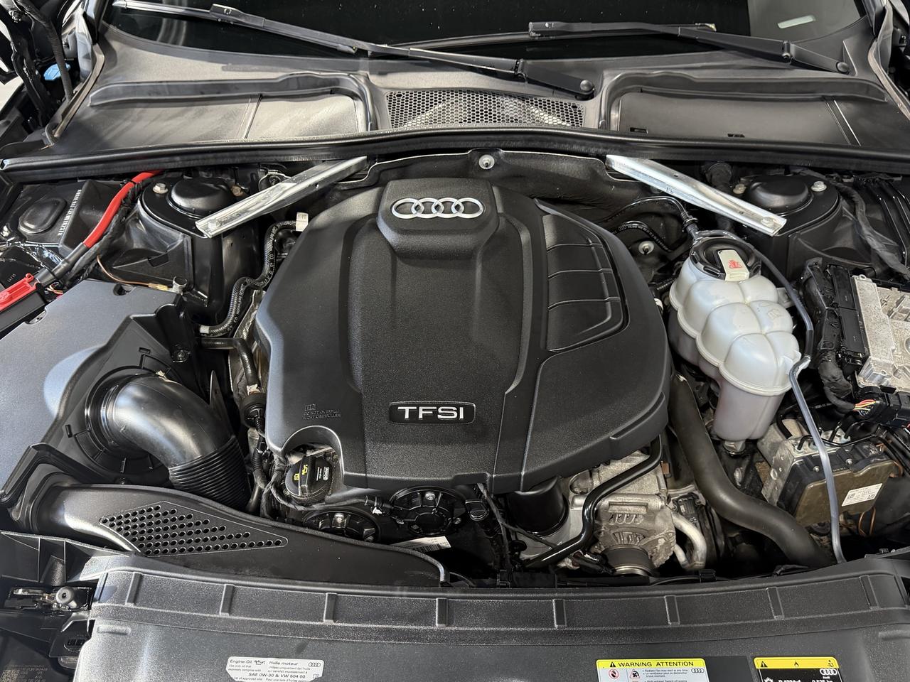 2020 Audi A4 Progressiv S-Line, Navi, Backup, Sunroof Photo