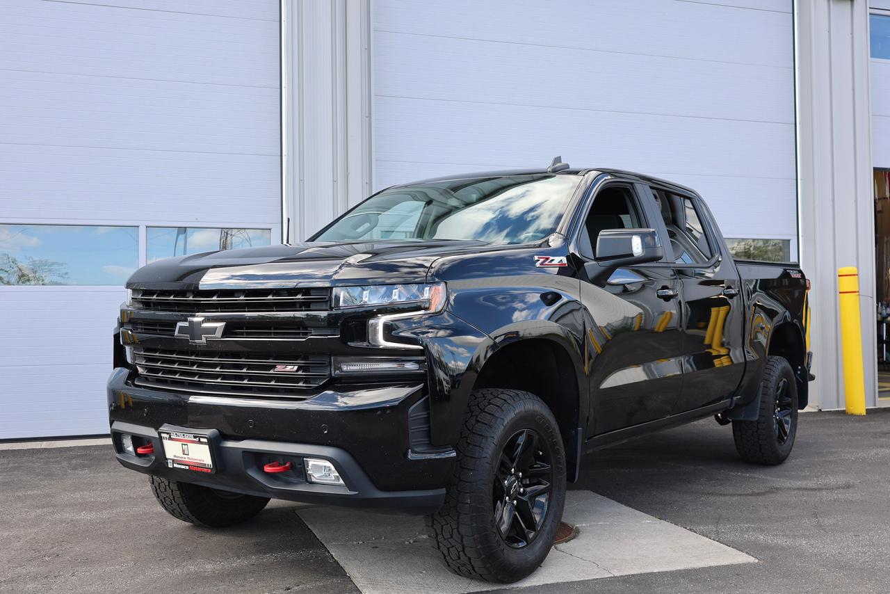 Used 2022 Chevrolet Silverado 1500 LT Z71 Trail Boss 5.3L V8 for sale in Barrie, ON