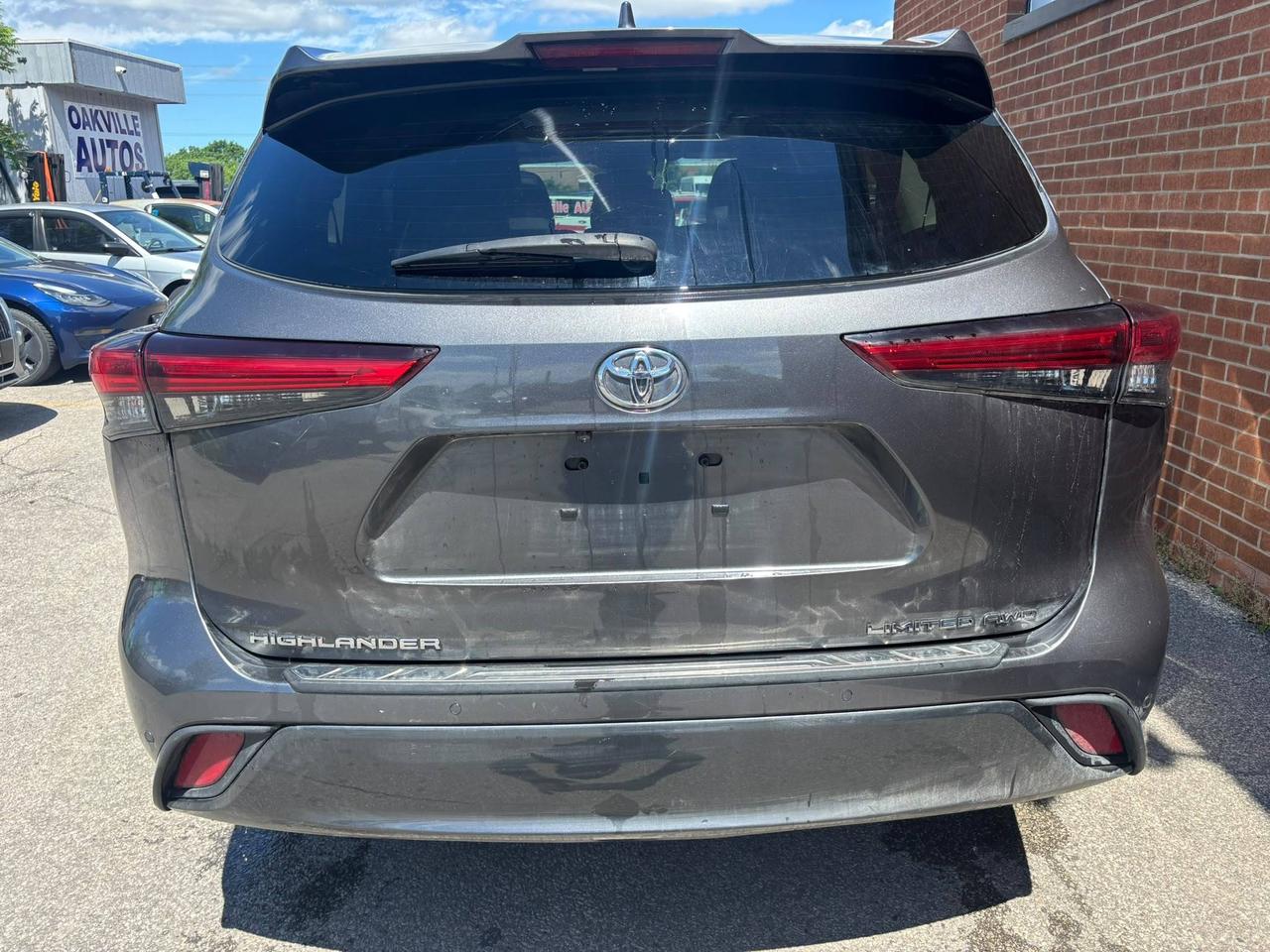 2020 Toyota Highlander LIMITED AWD Photo