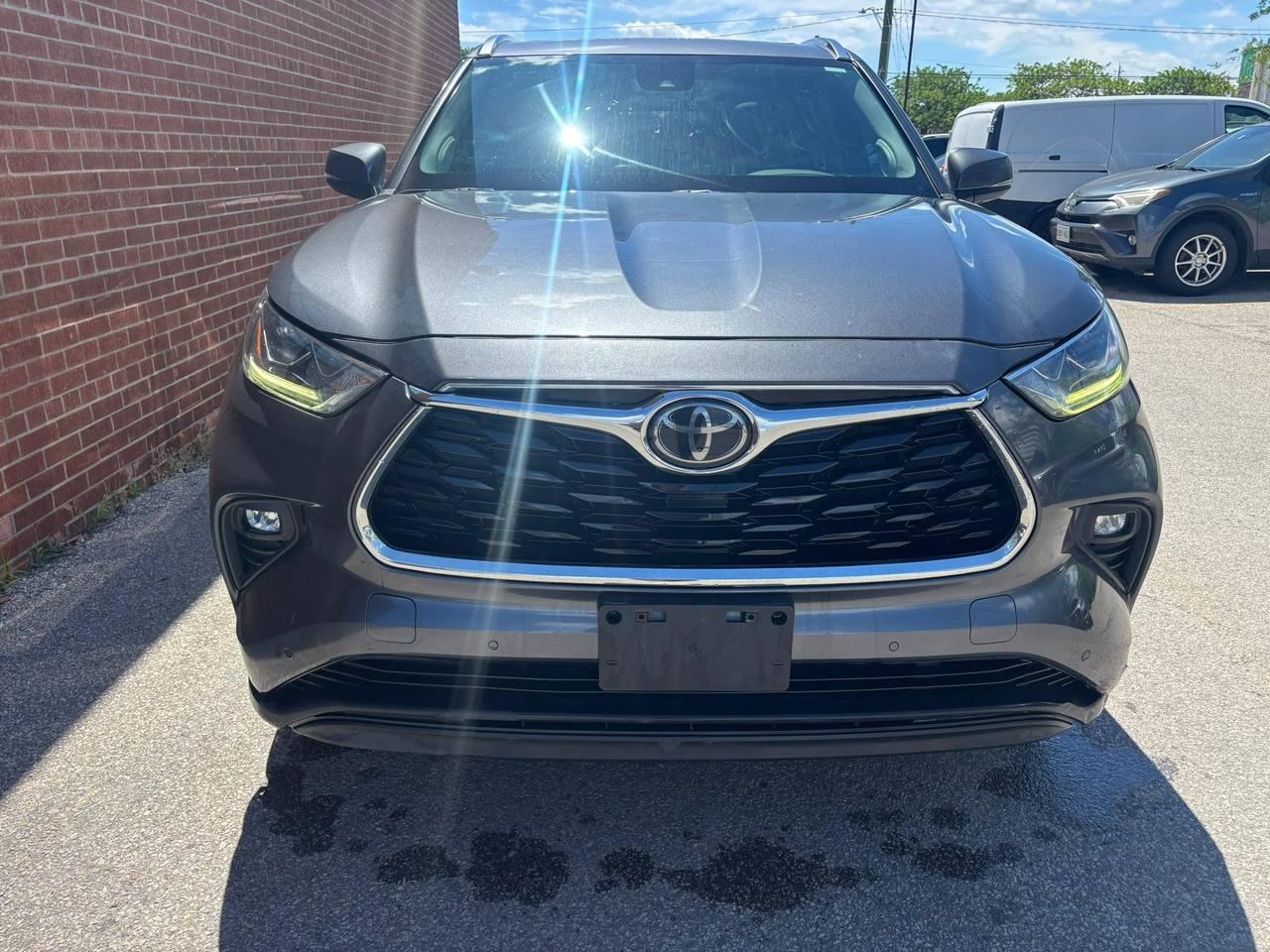 2020 Toyota Highlander LIMITED AWD Photo