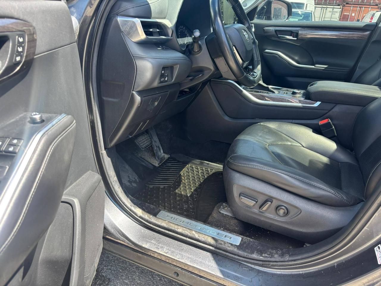 2020 Toyota Highlander LIMITED AWD Photo