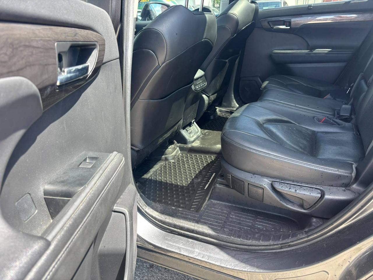 2020 Toyota Highlander LIMITED AWD Photo