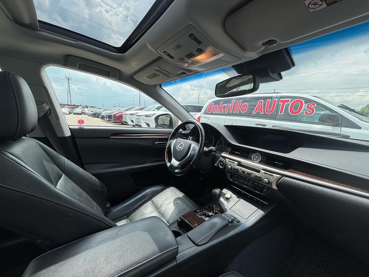 2015 Lexus ES 350 4dr Sdn Photo