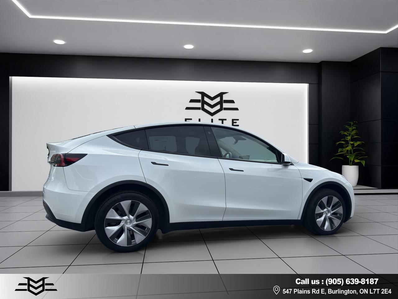 2023 Tesla Model Y LONG RANGE ALL-WHEEL DRIVE - NAVI - 13,000KMS !!! Photo