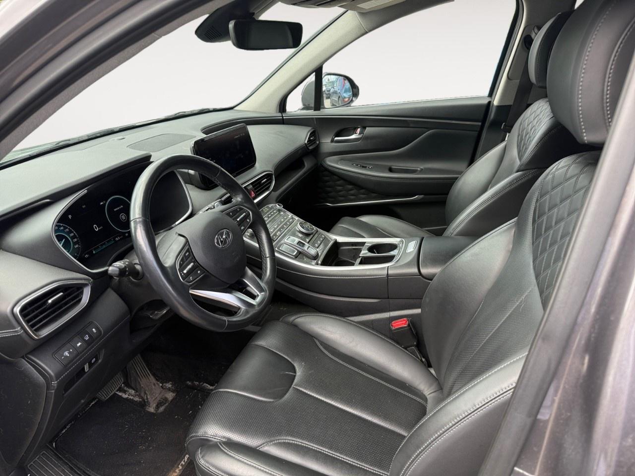 2023 Hyundai Santa Fe Hybrid Luxury AWD Photo