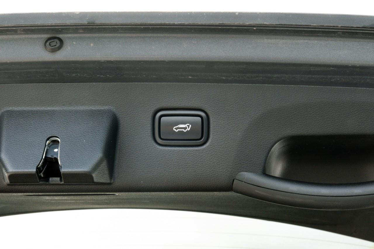 2023 Hyundai Santa Fe Hybrid Luxury AWD Photo