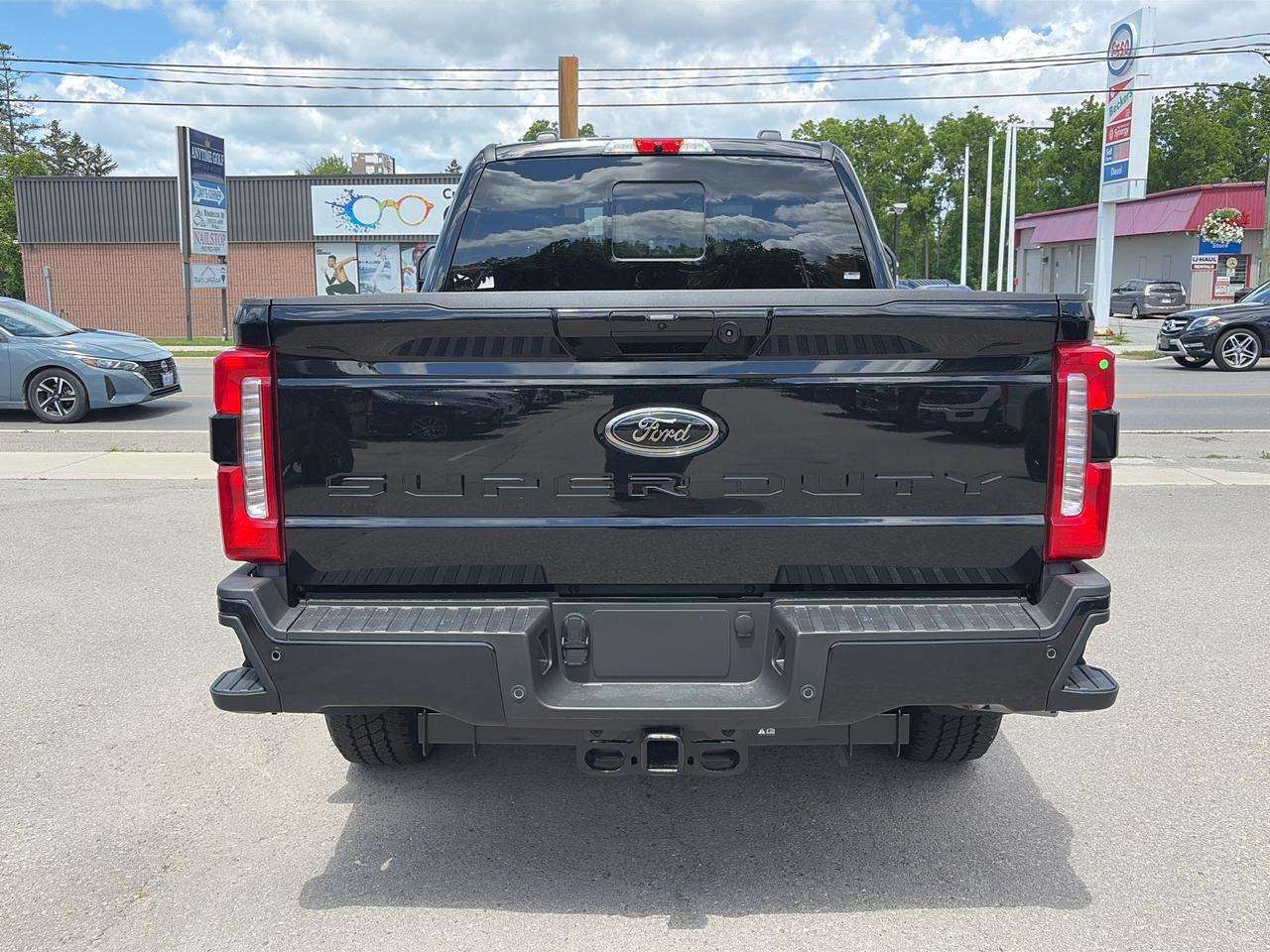 2026 Ford F-250 Super Duty SRW LARIAT 4WD Crew Cab 6.75' Box 608A Photo3