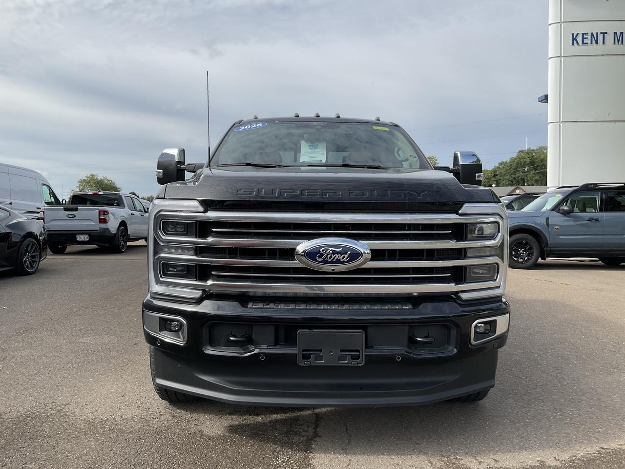 2026 Ford F-250 Super Duty SRW Platinum Photo1