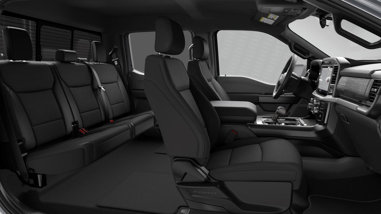2026 Ford F-150 XLT 4WD SuperCrew 5.5' Box Photo